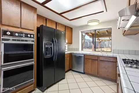 Kitchen - 39005 E 161st St, Lake Los Angeles, CA 93591 photo 3 of 3