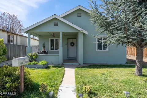 Other - 124 E I St, Tehachapi, CA 93561 photo 2 of 4