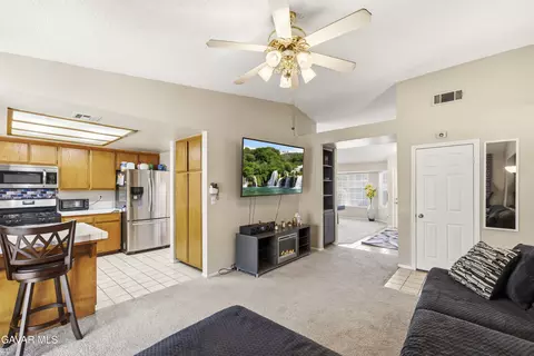 43711 16th St, Lancaster, CA 93535 photo 9