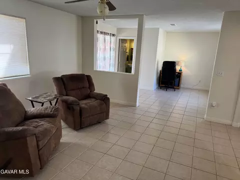 Living - 38820 Juniper Tree Rd, Palmdale, CA 93551 photo 8 of 8