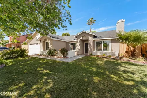 3839 Eclipse Dr, Palmdale, CA 93550 photo 3