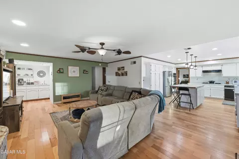 Other - 42911 Normandy Ln, Lancaster, CA 93536 photo 2 of 13
