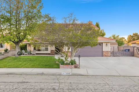 Exterior - 42911 Normandy Ln, Lancaster, CA 93536 photo 2 of 14