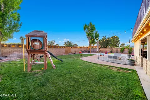 Exterior - 42911 Normandy Ln, Lancaster, CA 93536 photo 10 of 14
