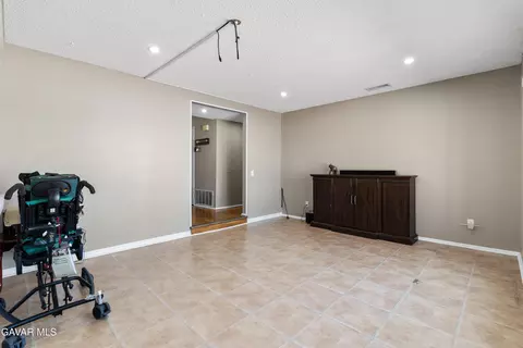 2123 Avenue R12 E, Palmdale, CA 93550 photo 7
