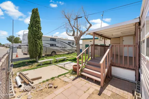 Exterior - 2121 Nadeau St #SPC C1, Mojave, CA 93501 photo 4 of 6