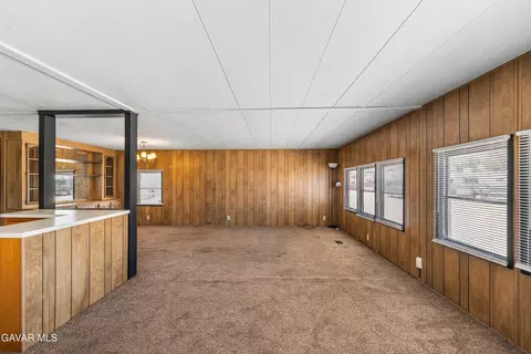 Living - 2121 Nadeau St #SPC C1, Mojave, CA 93501 photo 5 of 10
