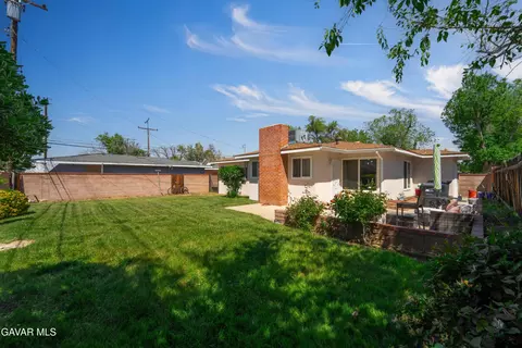 Exterior - 44141 Date Ave, Lancaster, CA 93534 photo 3 of 5