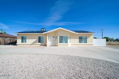8447 Fernwood Ave, California City, CA 93505