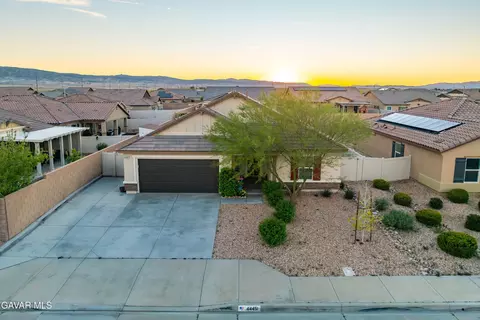 Exterior - 44451 W 63rd St, Lancaster, CA 93536 photo 18 of 22