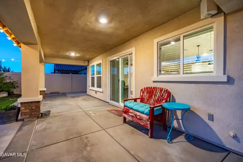 Exterior - 44451 W 63rd St, Lancaster, CA 93536 photo 6 of 22