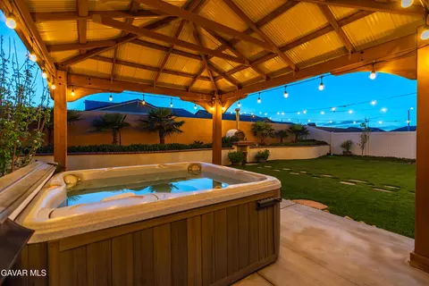 Exterior - 44451 W 63rd St, Lancaster, CA 93536 photo 11 of 22
