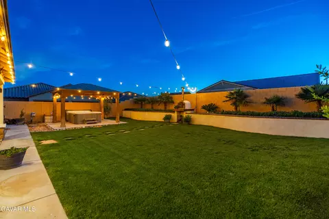 Exterior - 44451 W 63rd St, Lancaster, CA 93536 photo 7 of 22