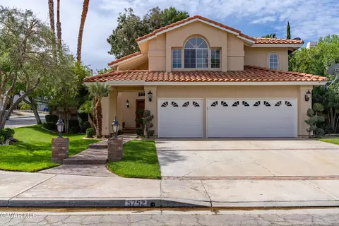 5752 Fox Ct, Lancaster, CA 93536