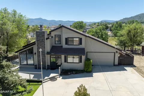 Exterior - 21020 White Pine Dr, Tehachapi, CA 93561 photo 12 of 13