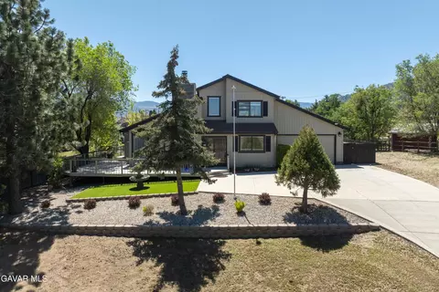 Exterior - 21020 White Pine Dr, Tehachapi, CA 93561 photo 11 of 13