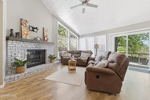 Other - 21020 White Pine Dr, Tehachapi, CA 93561 photo 2 of 9