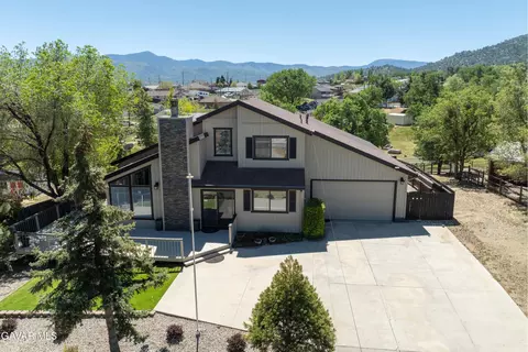Exterior - 21020 White Pine Dr, Tehachapi, CA 93561 photo 13 of 13