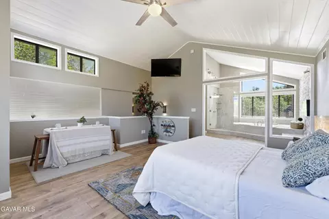 Bedroom - 21020 White Pine Dr, Tehachapi, CA 93561 photo 4 of 4