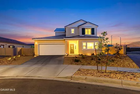 44325 Moccasin Pl, Lancaster, CA 93536