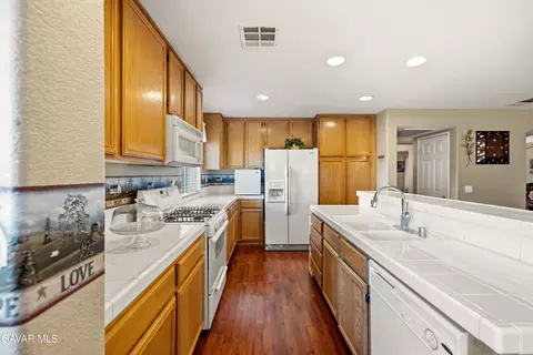 1549 Thomas Dr, Lancaster, CA 93535 photo 20