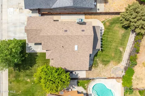 View/Area - 1605 Bluebell St, Lancaster, CA 93535 photo 1 of 4