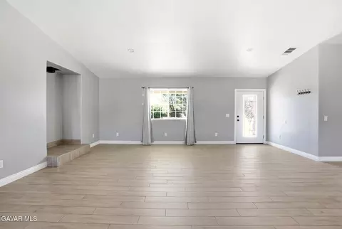 18060 Walnut St, Hesperia, CA 92345 photo 12