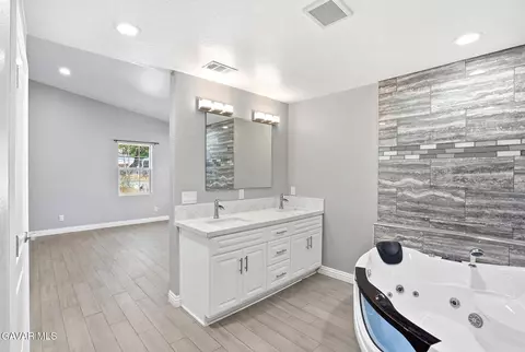 18060 Walnut St, Hesperia, CA 92345 photo 39