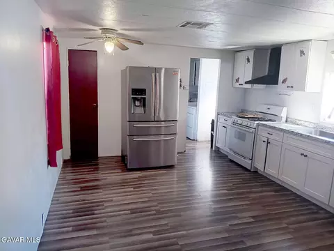 1301 E Avenue I #SPC 233, Lancaster, CA 93535 photo 4
