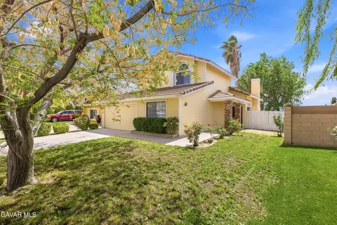 1212 Avenue H4 W, Lancaster, CA 93534