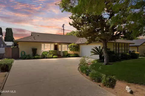 15906 Tuba St, Granada Hills, CA 91344