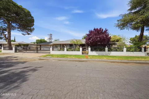 37945 26th St, Palmdale, CA 93550 photo 31
