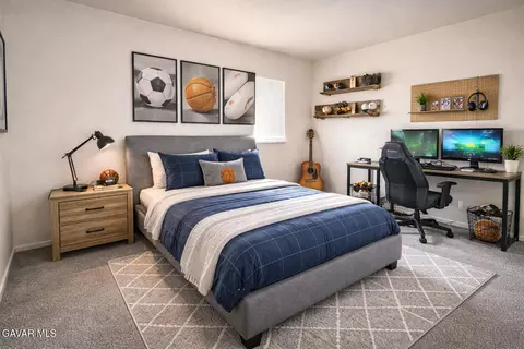 Bedroom - 44502 2nd St, Lancaster, CA 93535 photo 1 of 6