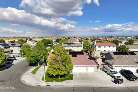 View/Area - 44340 W 46th St, Lancaster, CA 93536 photo 6 of 7