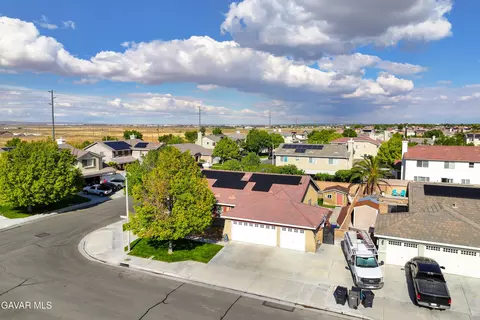 View/Area - 44340 W 46th St, Lancaster, CA 93536 photo 5 of 7