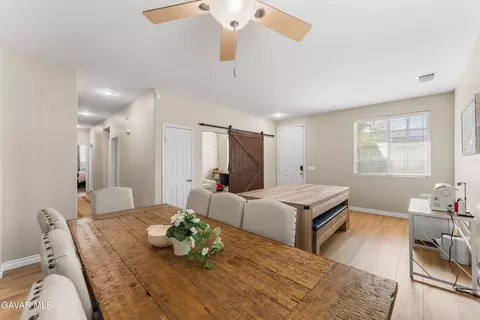 Dining - 44340 W 46th St, Lancaster, CA 93536 photo 2 of 3