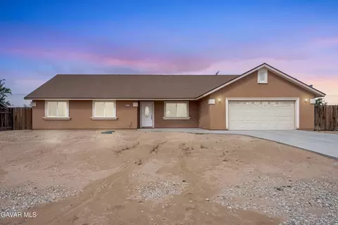 20225 Hacienda Blvd, California City, CA 93505