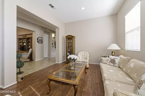 Other - 905 Valerie Ln, Tehachapi, CA 93561 photo 2 of 8