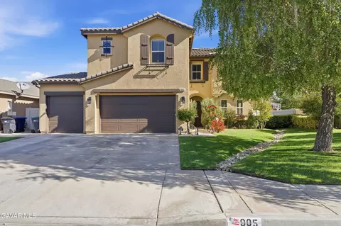 Exterior - 905 Valerie Ln, Tehachapi, CA 93561 photo 2 of 6
