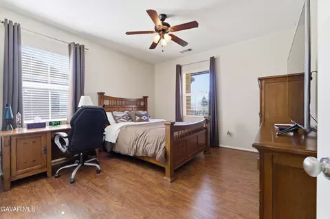 Bedroom - 905 Valerie Ln, Tehachapi, CA 93561 photo 4 of 5