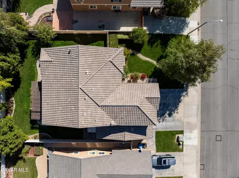 View/Area - 905 Valerie Ln, Tehachapi, CA 93561 photo 1 of 11