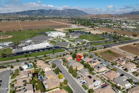 View/Area - 905 Valerie Ln, Tehachapi, CA 93561 photo 7 of 11