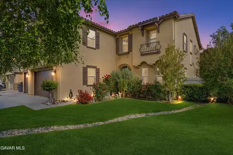 905 Valerie Ln, Tehachapi, CA 93561