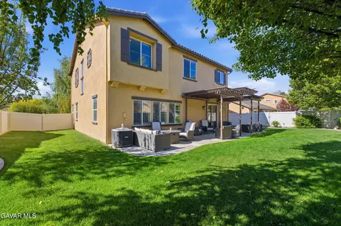 Exterior - 905 Valerie Ln, Tehachapi, CA 93561 photo 6 of 6