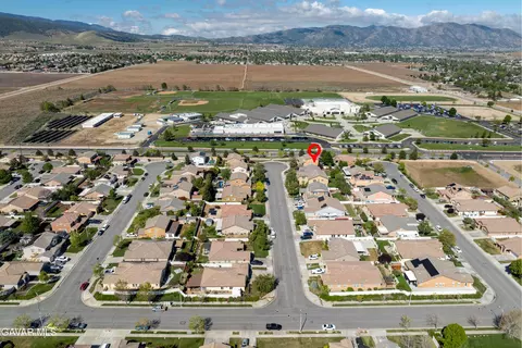 View/Area - 905 Valerie Ln, Tehachapi, CA 93561 photo 6 of 11