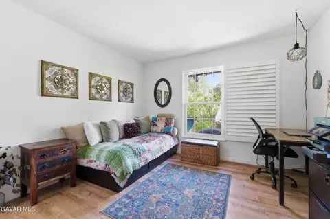 Bedroom - 5 Meadow Lakes Dr, Tehachapi, CA 93561 photo 3 of 3