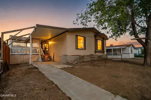 45465 25th St E #108, Lancaster, CA 93535