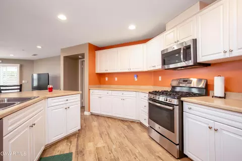 Kitchen - 3550 Emerald Ln, Lancaster, CA 93535 photo 1 of 1