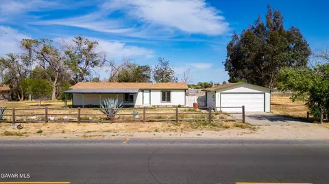 10510 Avenue R10 E, Littlerock, CA 93543