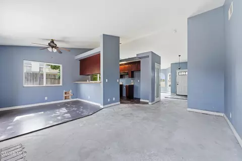2629 E Kettering St, Lancaster, CA 93535 photo 5